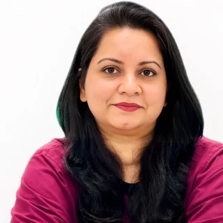Dr. Saima Waris